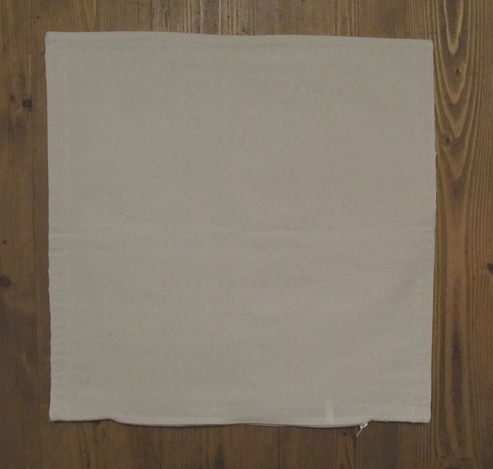 Veronika povlak na polštářek s lemem smetanový 40 x 40 cm  náplň zdarma